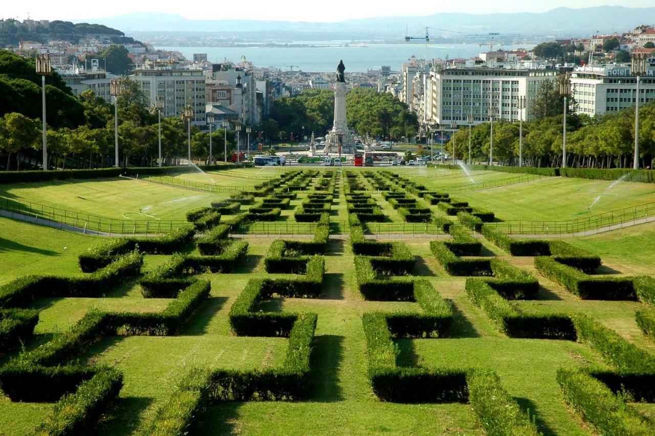 Rua Luciano Cordeiro Bhuiyan Family Host Daire Lisboa Dış mekan fotoğraf