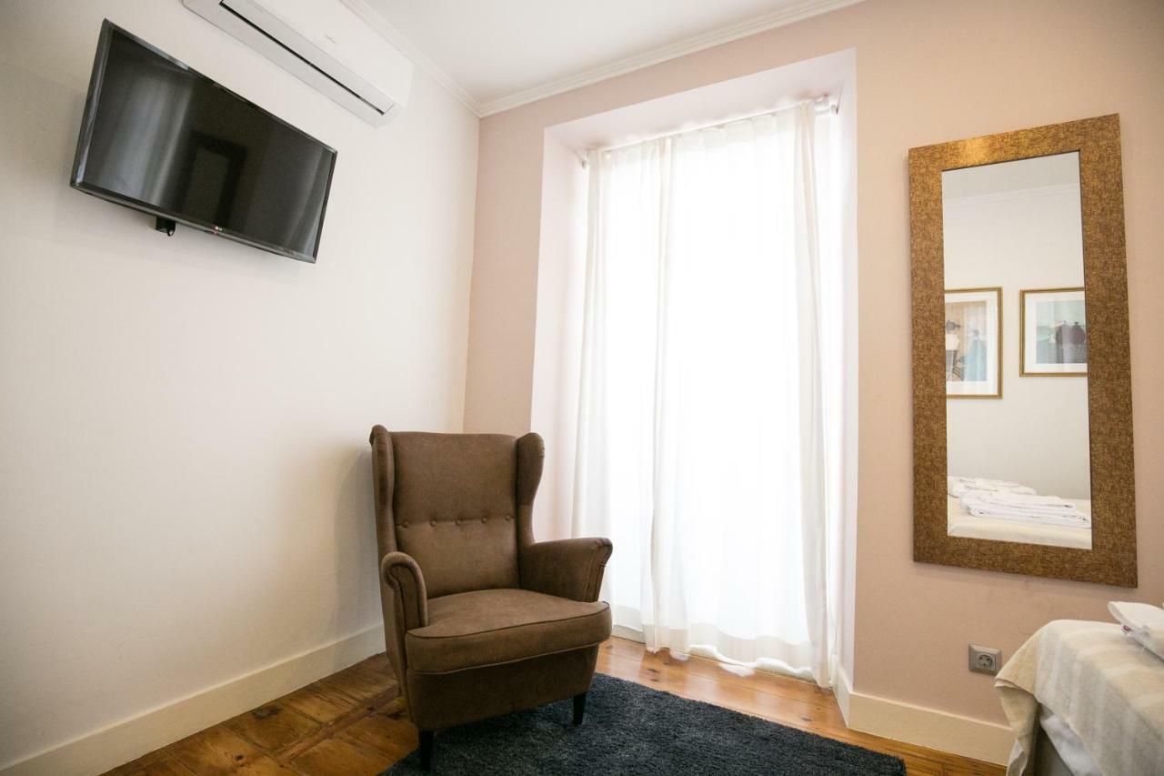 Rua Luciano Cordeiro Bhuiyan Family Host Daire Lisboa Dış mekan fotoğraf